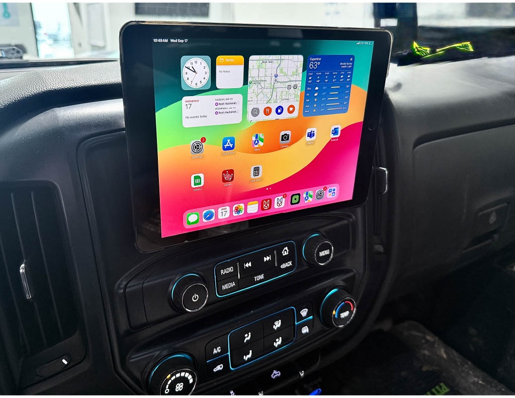 How Jobber Saves Time for Omaha Service Companies (and Why It's a Game-Changer)